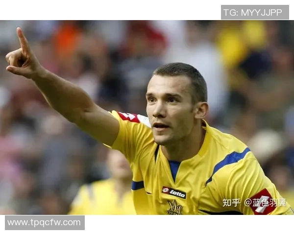 美式足球明星的传奇人生与赛场背后的故事揭秘